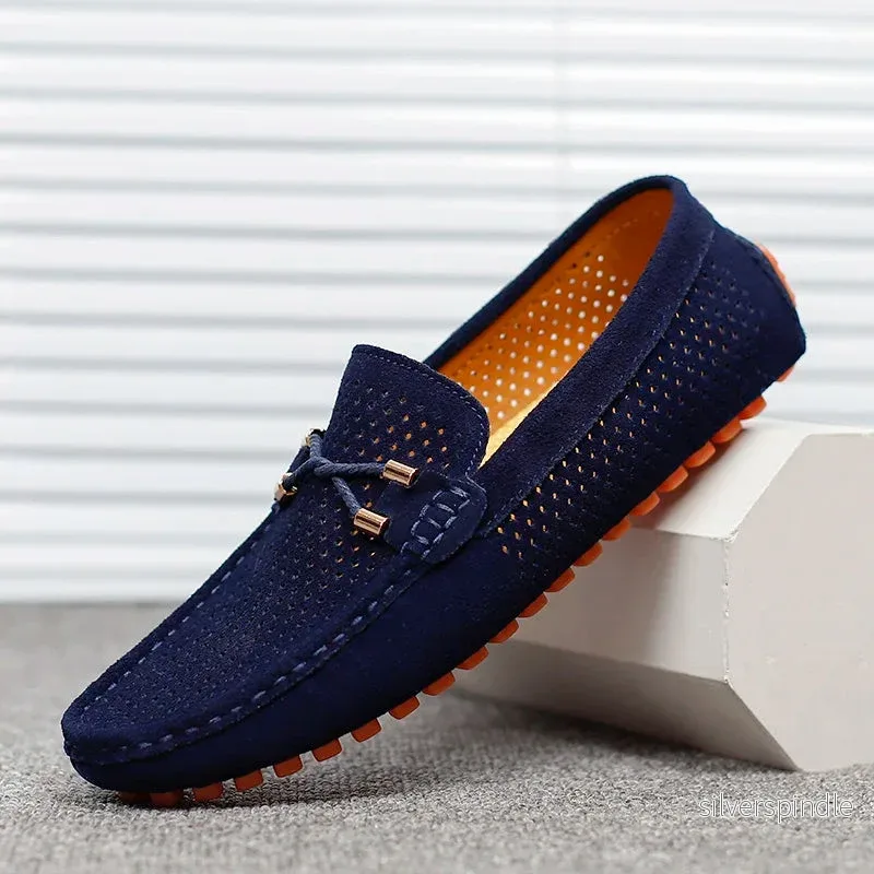 Ethan | Perforerad Slip-on Herrloafers med Vadderad Innersula Ethan | Perforerad Slip-on Herrloafers med Vadderad Innersula