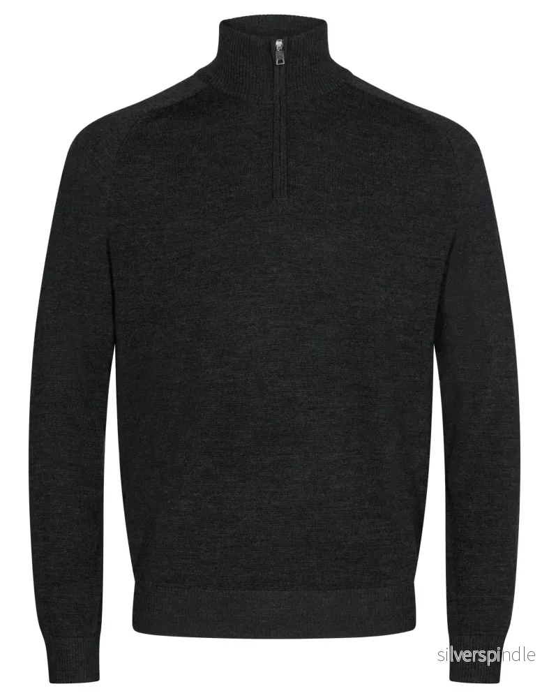 BS Gulbis Regular Fit Stickad tröja – Charcoal BS Gulbis Regular Fit Stickad tröja – Charcoal