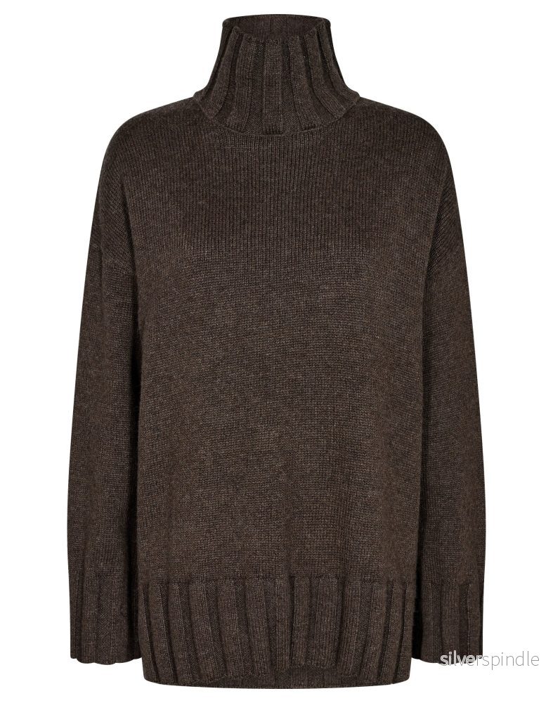 BS Antoinette Oversized Fit Stickat – Brown