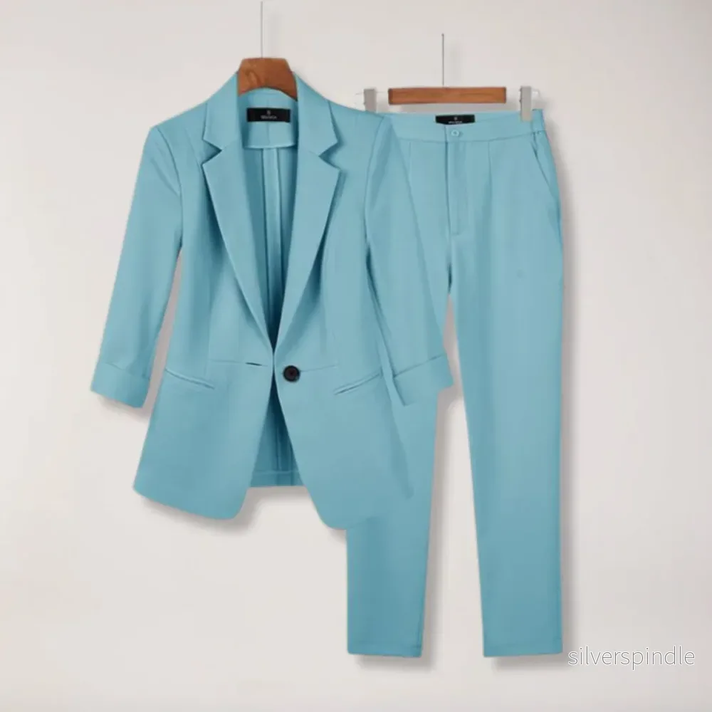 Elegant Kavaj & Byxor Set för Kvinnor med Skräddarsydd Design | Mångsidig Outfit för Kontor och Formella Tillfällen - Bild 2