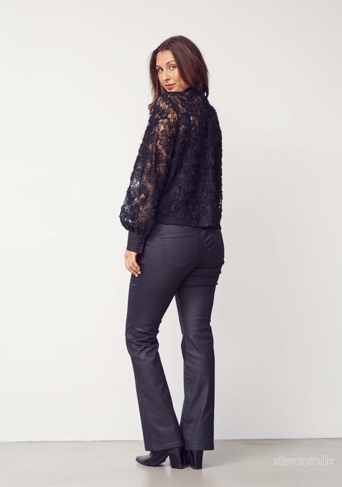Kikki Shirt - Black - Bild 3