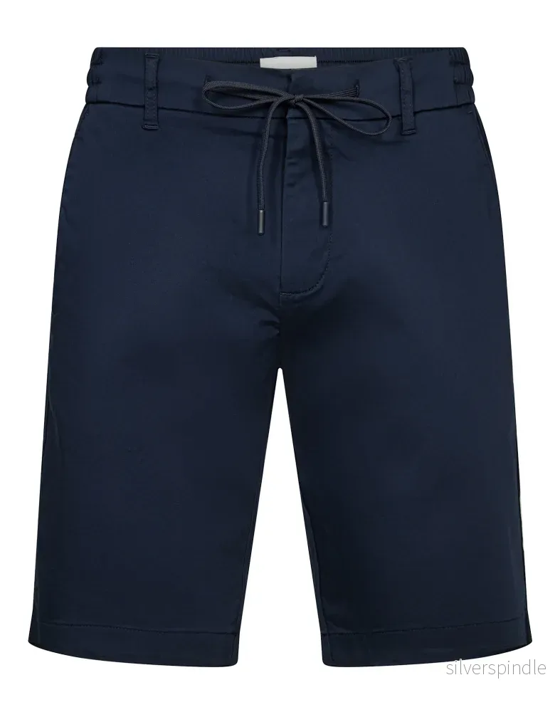 BS Akio Regular Fit Shorts – Navy BS Akio Regular Fit Shorts – Navy