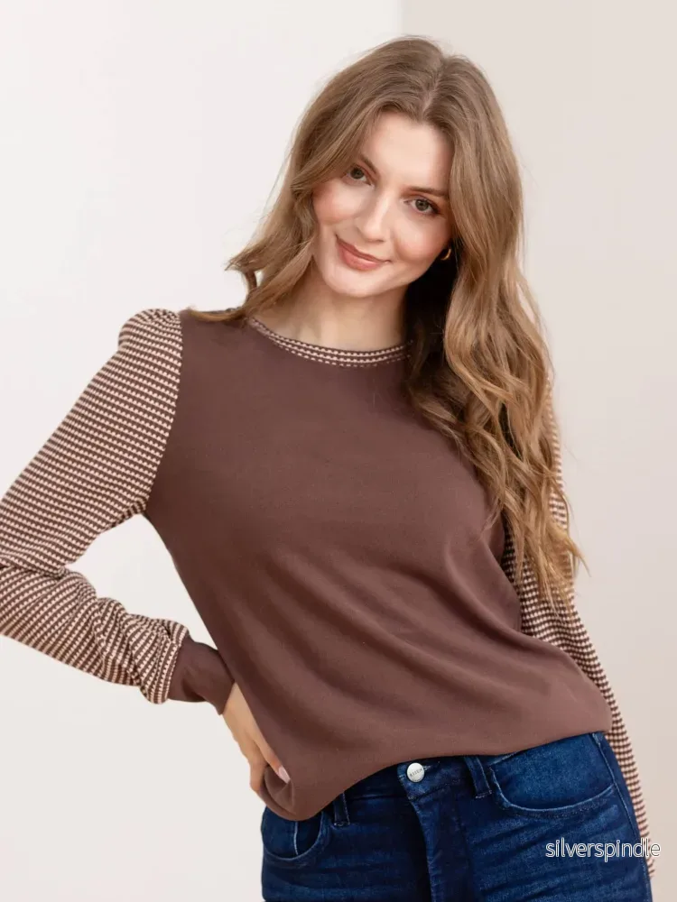 Mason | Elegant Textured Top with Puff Sleeves and Round Neck - Bild 2