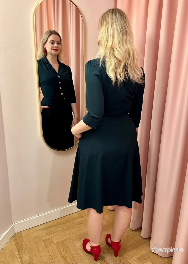 Betty skjortklänning med 3/4-ärmar - mörkgrön - Bild 3