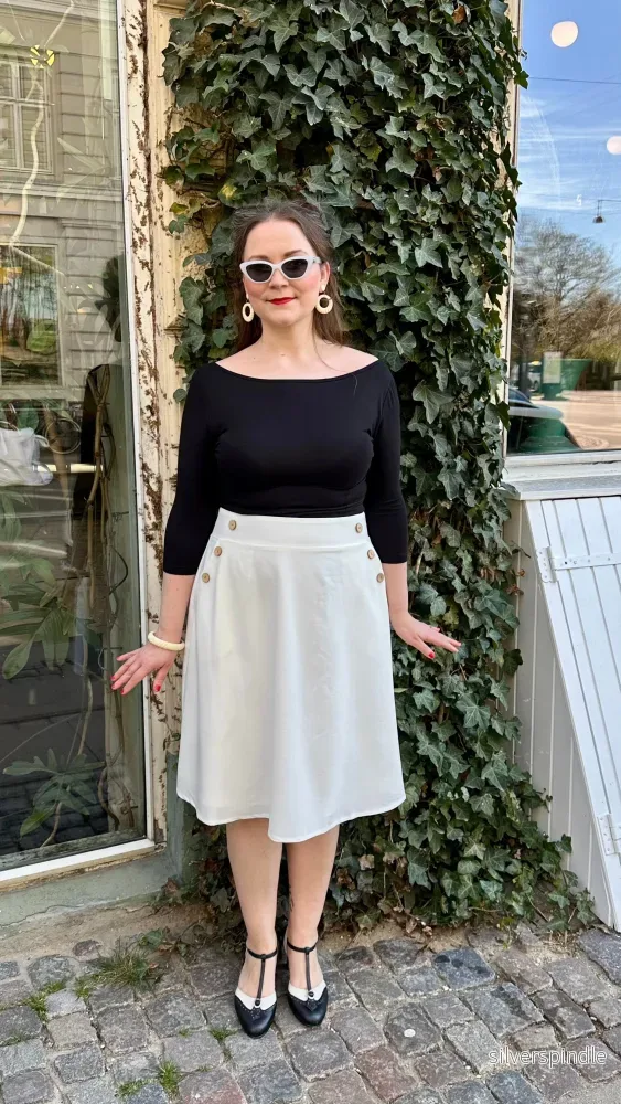 Vändbar Boatneck-topp i svart - deluxe - Bild 3