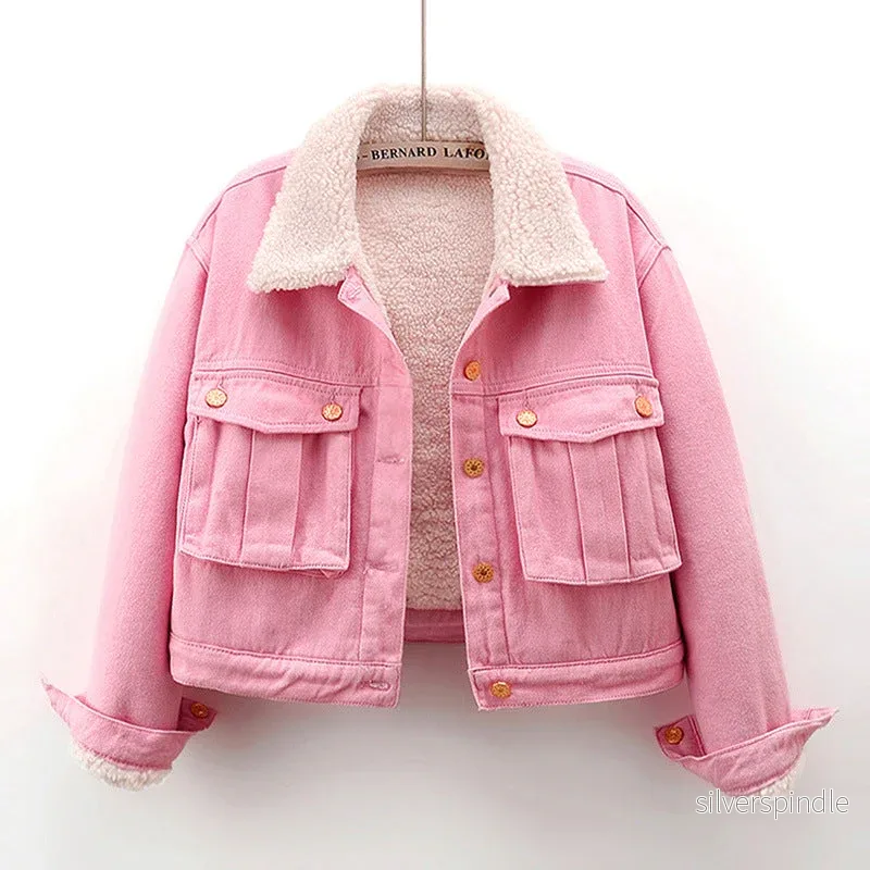 Emily | Kort Rosa Jeansjacka Dam Med Lammpälsfoder