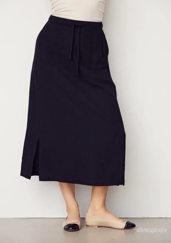 Pearl Skirt - Black