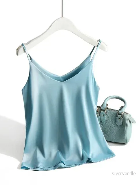 Elegant Satin Cami-Top för Kvinnor med Justerbara Remmar | Minimalistisk Design för Varma Dagar