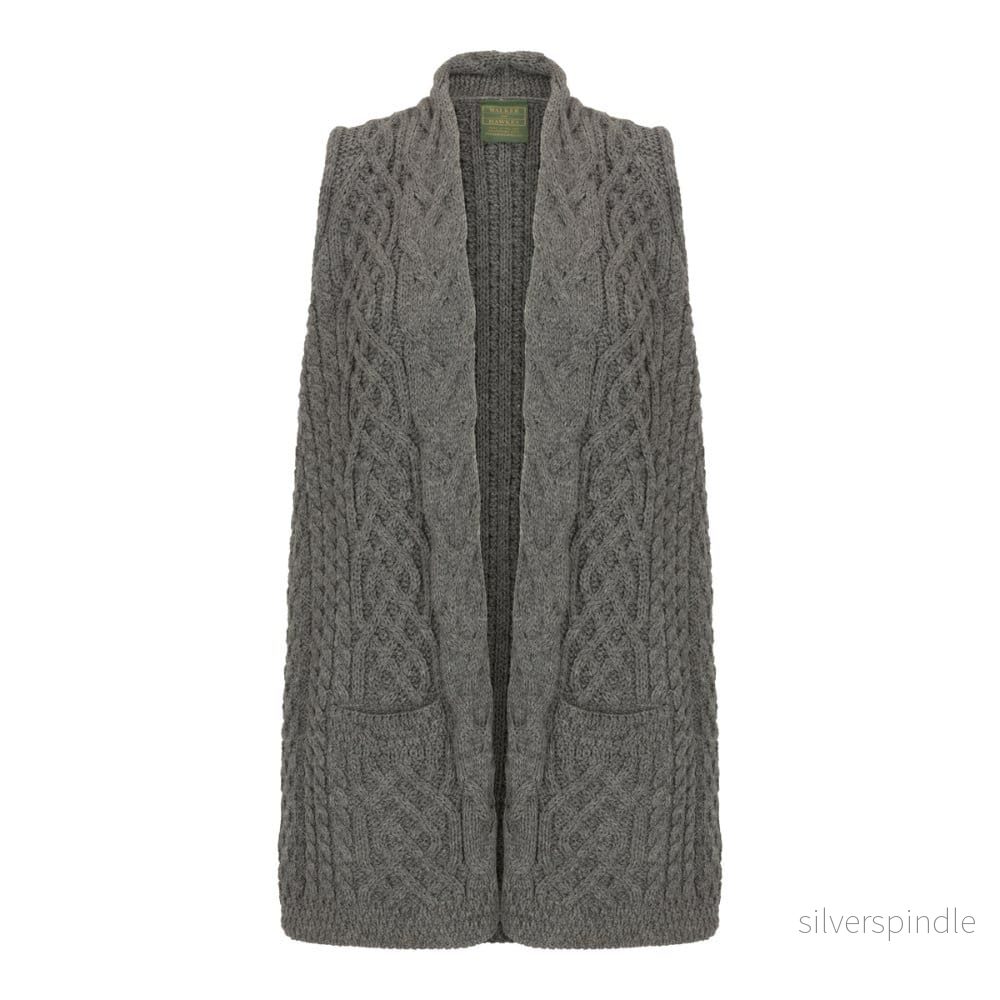 Walker & Hawkes - Elmore damväst i merinoull (Aran-stickning) - Bild 3