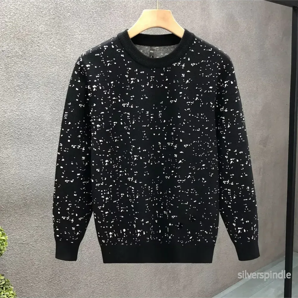 Liam | Slim Fit Stickad Vintertröja Med Rund Halsringning Liam | Slim Fit Stickad Vintertröja Med Rund Halsringning
