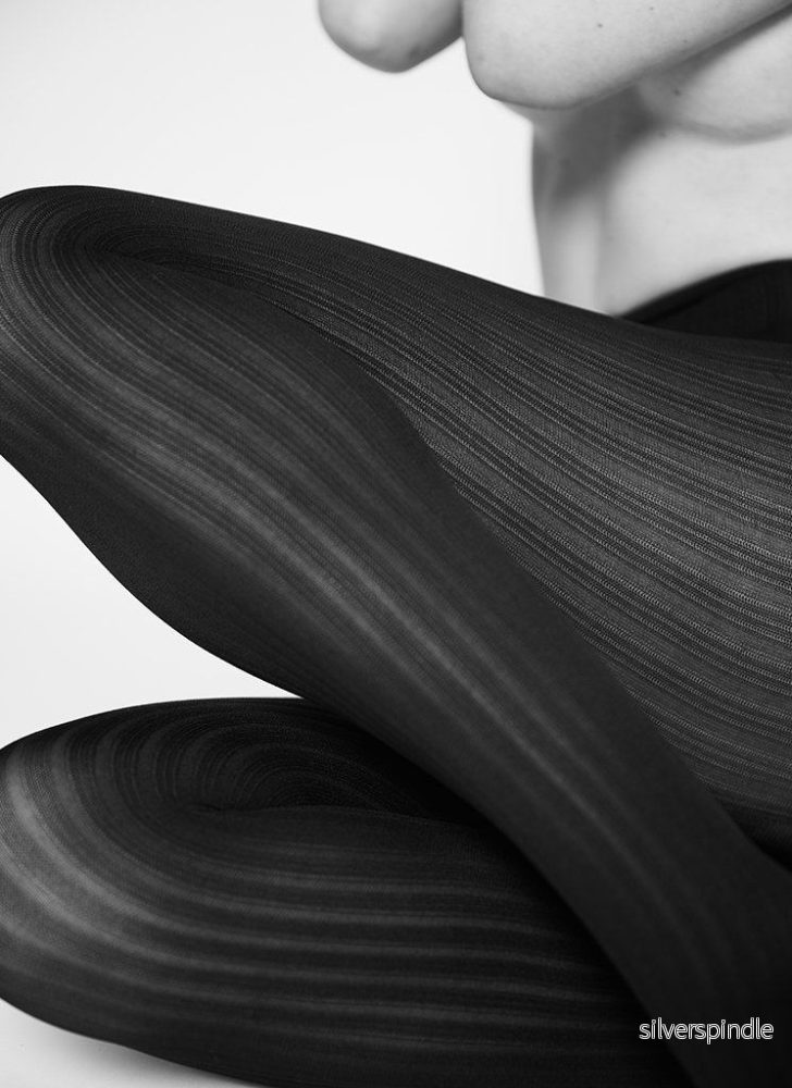 Alma tights i sort 70 denier med rib-look - Bild 3