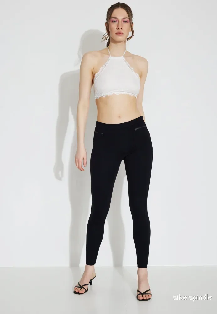 TROUSERS 05001 - Svart
