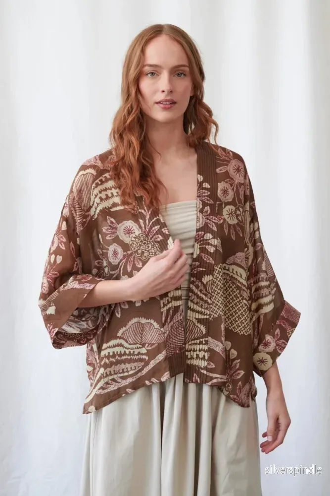 Kort kimono Rosa Brown Kort kimono Rosa Brown