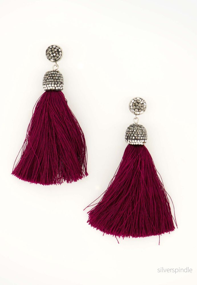 ACCESSOARER / ÖRHÄNGEN – Vinröd ACCESSOARER / ÖRHÄNGEN – Vinröd