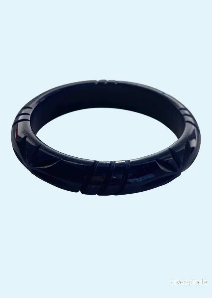Smalt armband i 1950-talsstil - marinblå