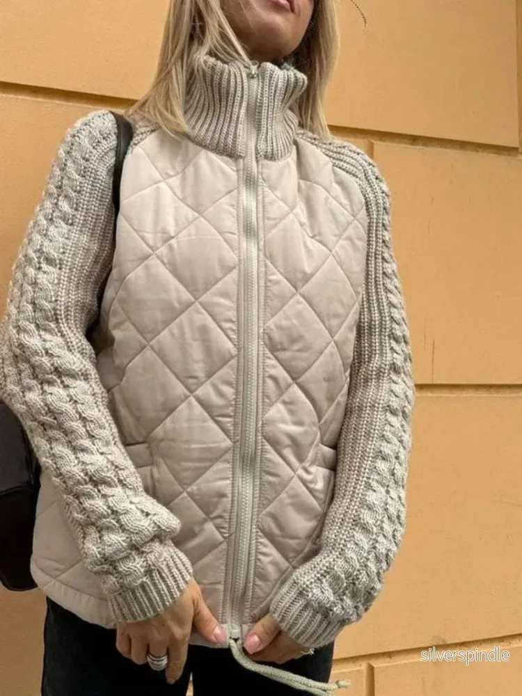 Kvinnors Quiltad Jacka med Texturerade Ärmar och Tratthals | Värmande och Stilren för Höst/Vinter - Bild 3