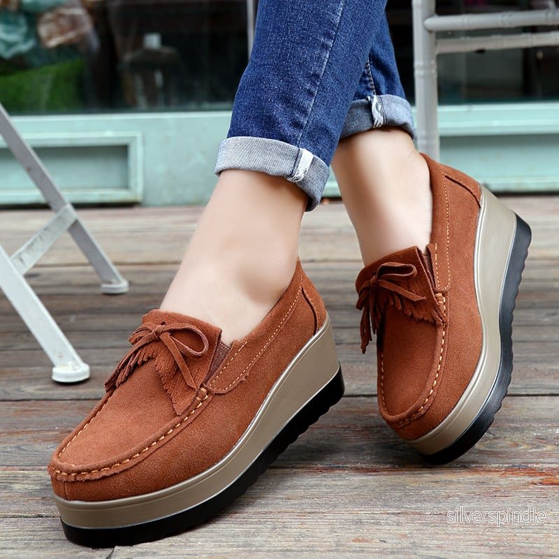 Emily | Elegant Slip-On Kilskor med Tofsrosett - Bild 3