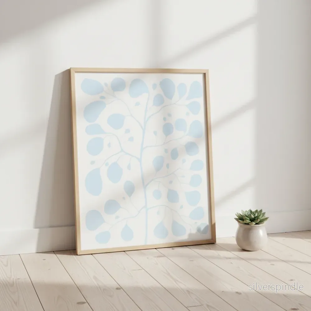 Pilea Fig Cool Blue – Botanisk poster i sval blå Japandi-stil