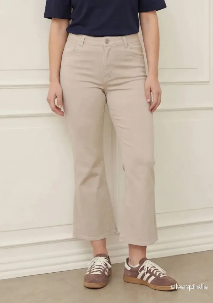 Como Twill Kickflare Pant - Dark Sand