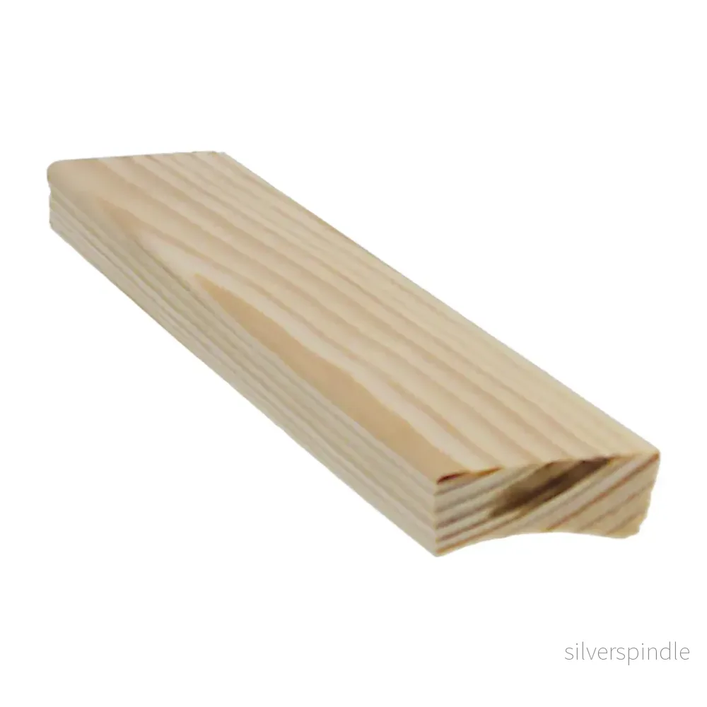 Golvlist 12x32x3300, Furu, Obehandlad