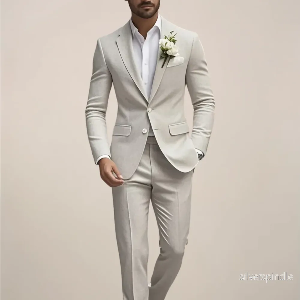 Elegant Slim Fit Bröllopsdräkt i Ljusbeige med Skräddarsydd Kavaj | Modern Stil för Brudgummar
