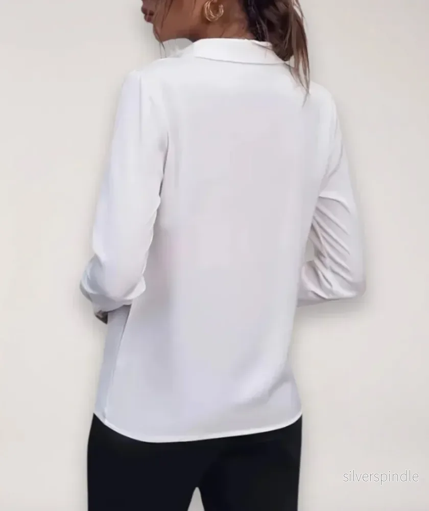 Elegant Vit Blus Dam | Skräddarsydd Skjorta med Klassisk Krage för Professionell Stil - Bild 3