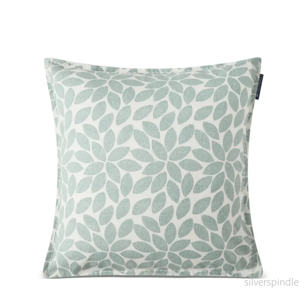 Lexington Printed Leaves Organic Cotton Prydnadskudde – Outlet Lexington Printed Leaves Organic Cotton Prydnadskudde – Outlet
