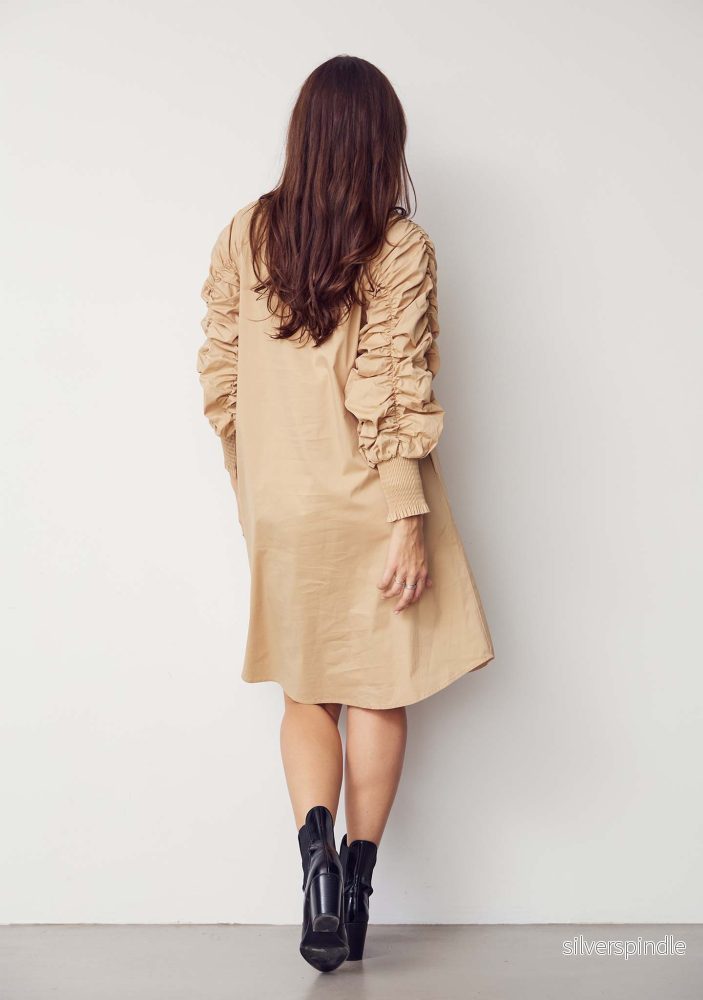 Sigga Deco Dress - Camel - Bild 2