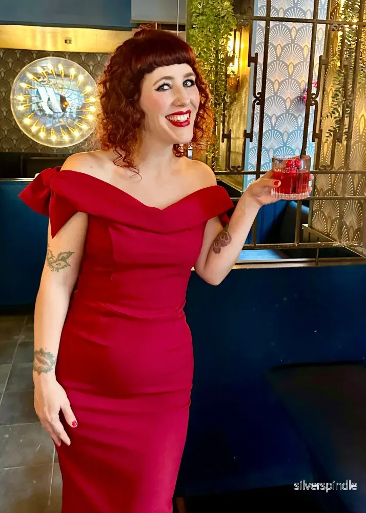 Tilly pennklänning - vinröd - Bild 3
