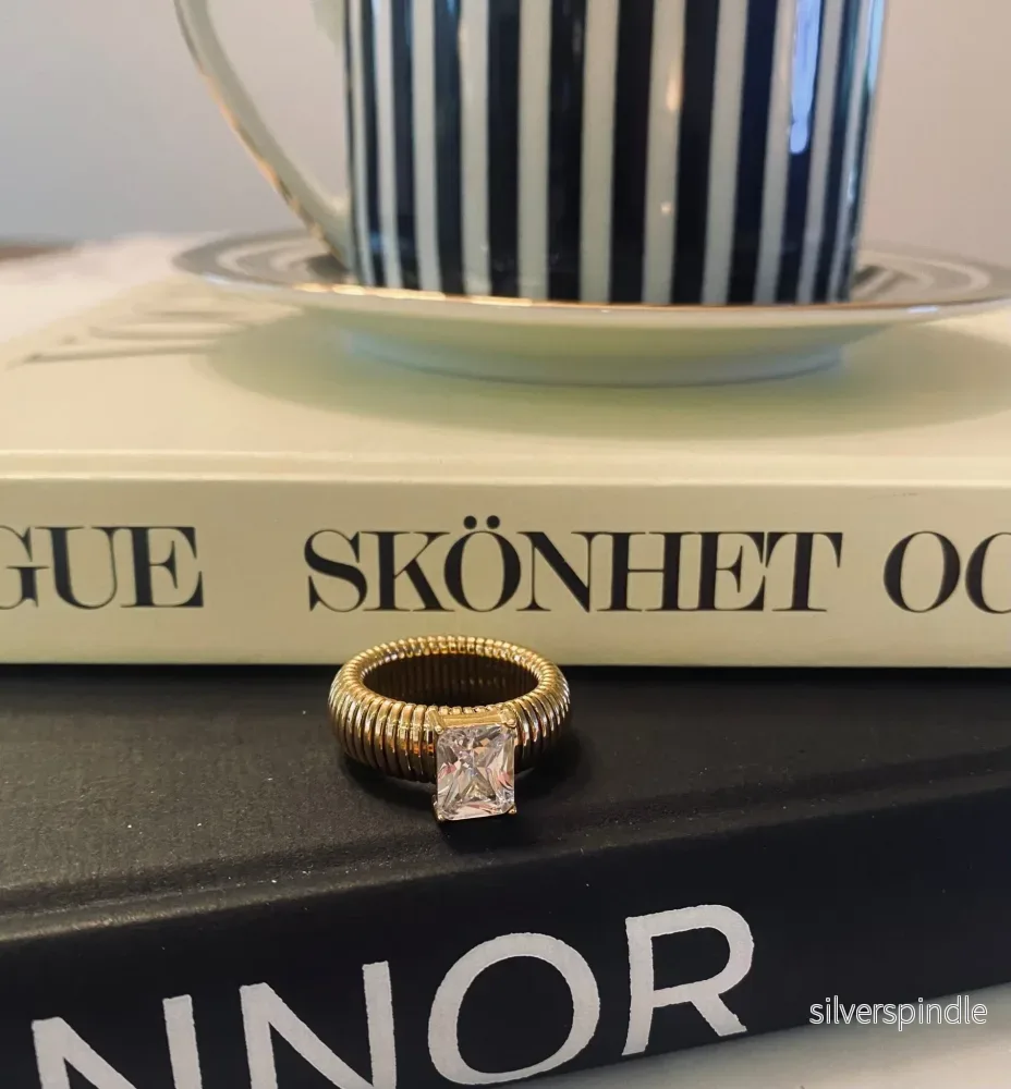 The Iris ring - Bild 2