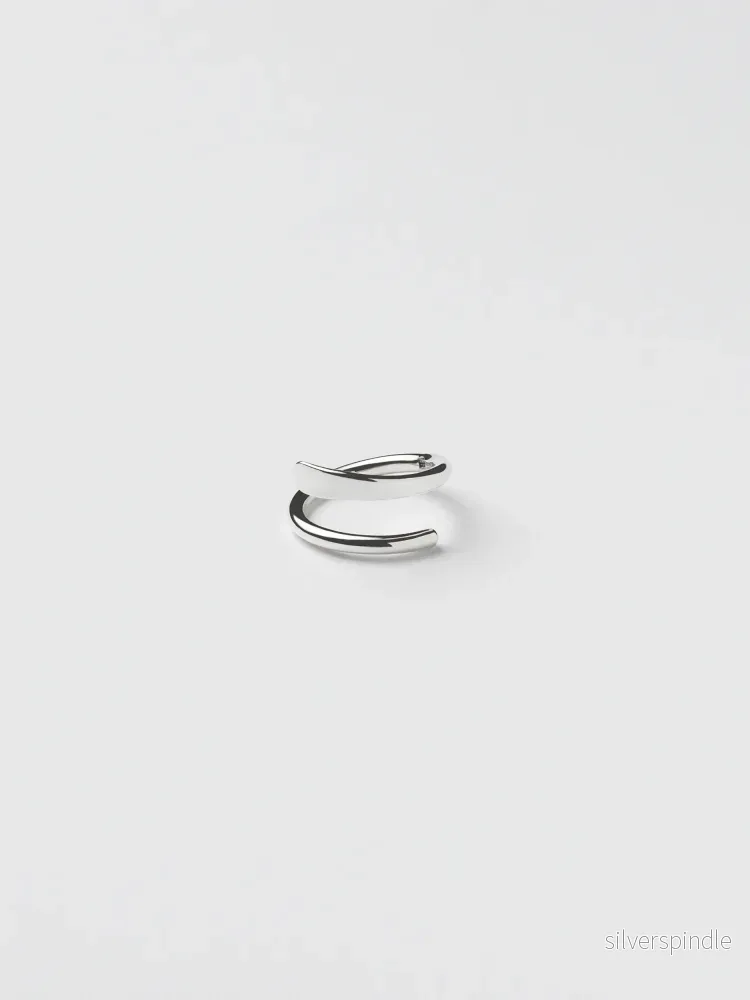 Simple twist Simple twist