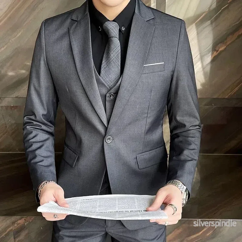 Elegant Tredelad Kostym Herr med Slim Fit Design | Perfekt för Affär och Fest - Bild 3