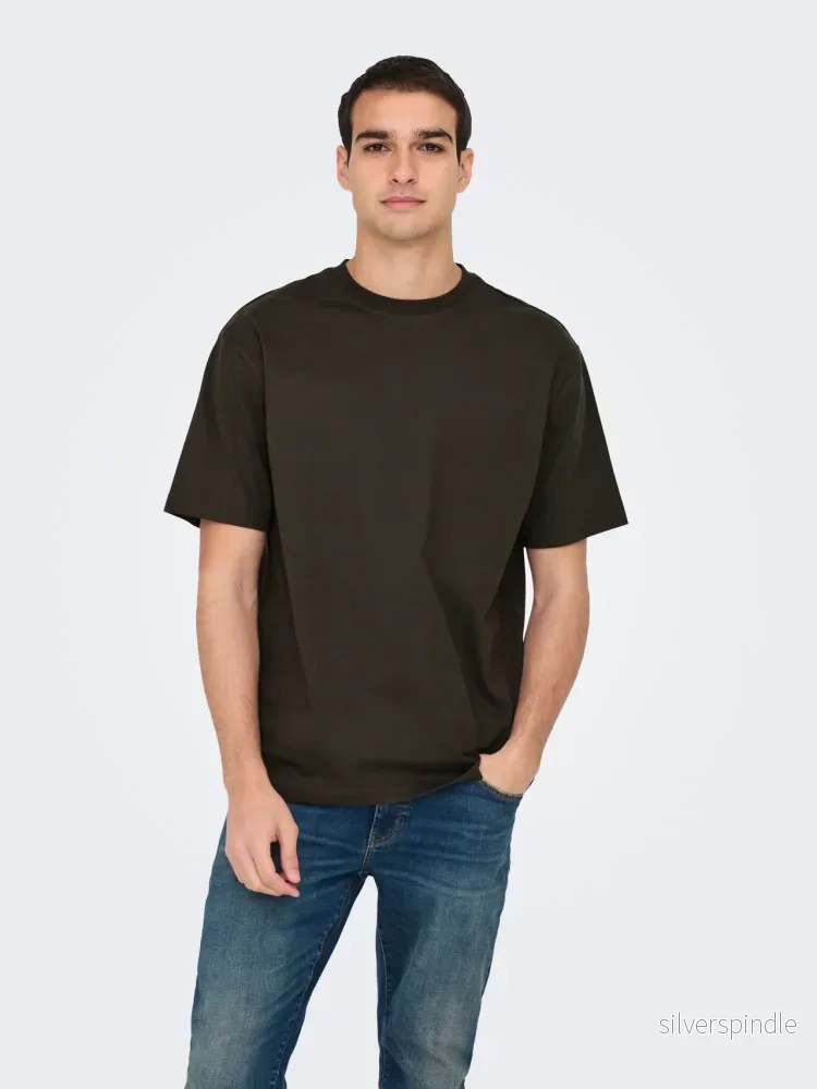 FRED RLX TEE – MULCH FRED RLX TEE – MULCH