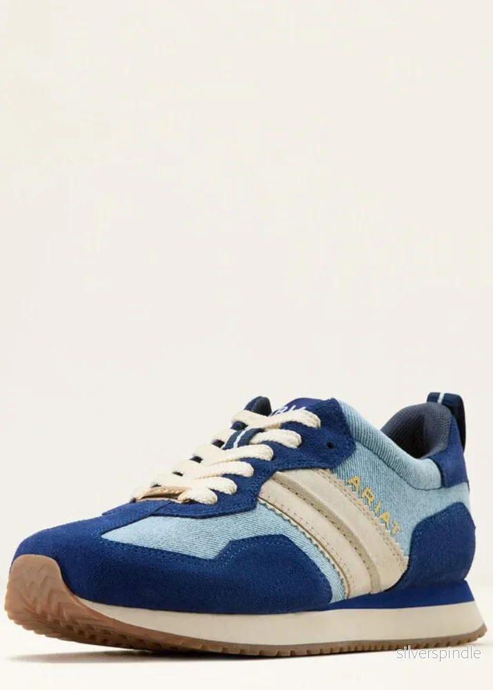 Ariat Ranch Runner Light Denim Blue Depths Ariat Ranch Runner Light Denim Blue Depths
