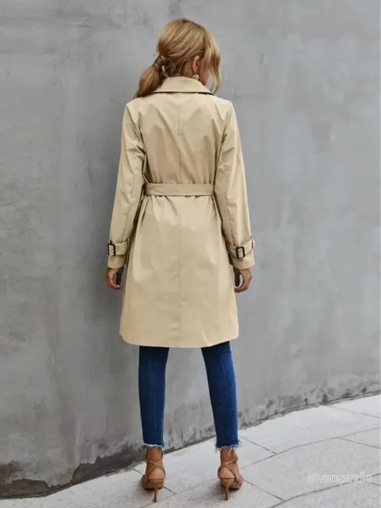 Elegant Trenchcoat för Kvinnor med Vindskydd och Midjebälte | Tidlös Stil för Alla Tillfällen - Bild 3