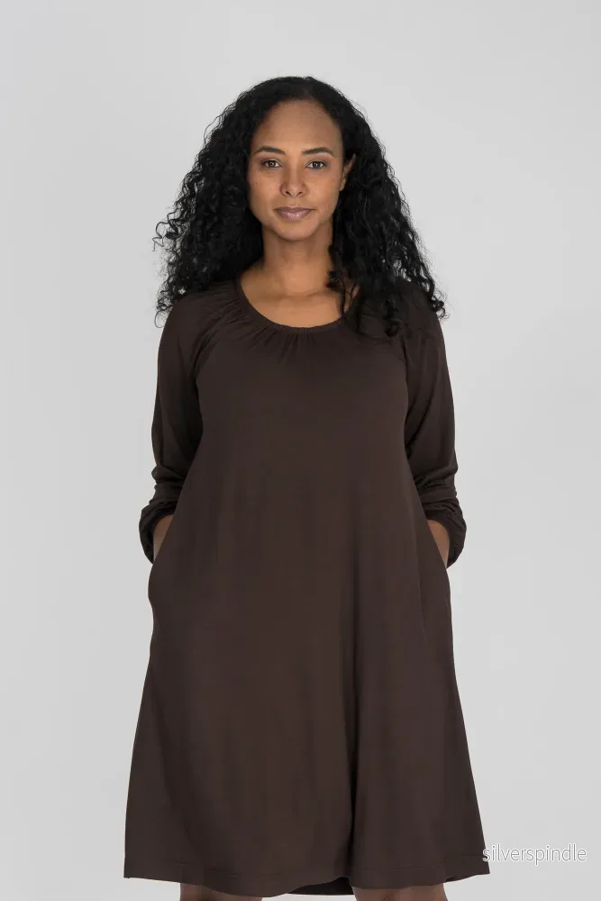 A-lined belted short jersey dress - Chocolate brown - Bild 3