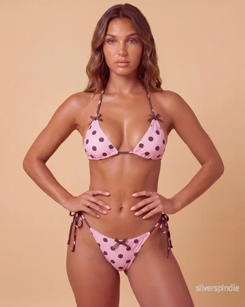Mia | Elegant Babyrosa Bikini Med Prickar för Dam