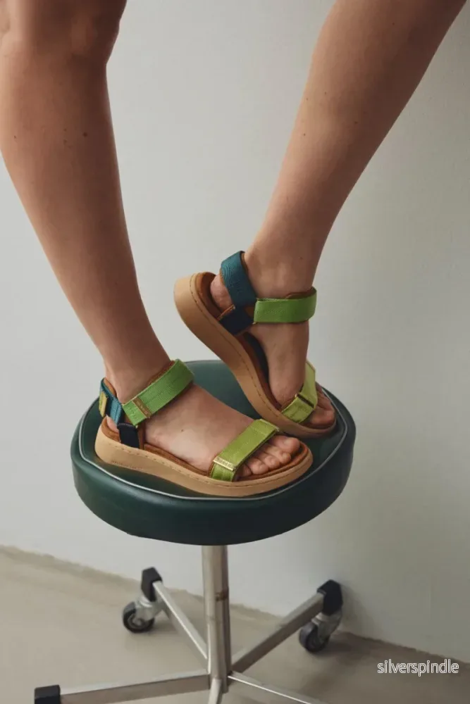 Sandaler Line Sandaler Line