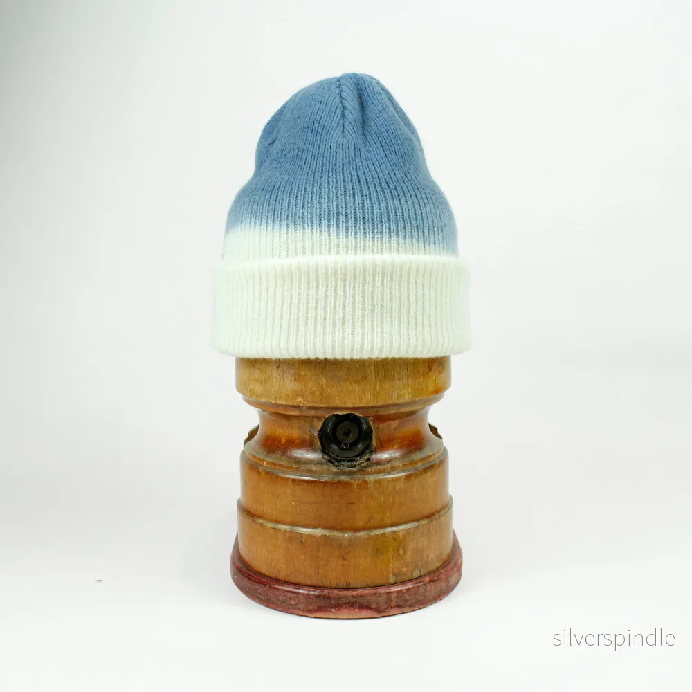 Batik Indigo Beanie Nr. 03 Batik Indigo Beanie Nr. 03