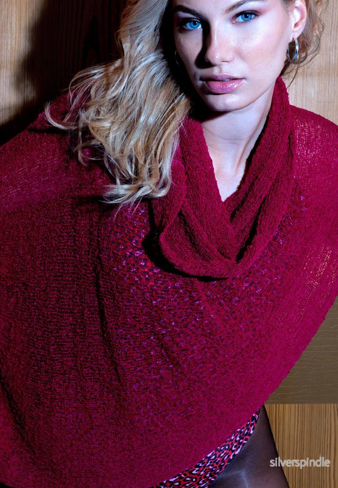 ELLA CAPE – Cerise ELLA CAPE – Cerise