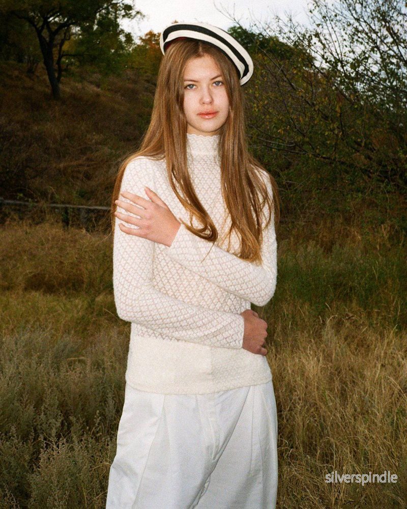 Olivia | Elegant Genomskinlig Stickad Topp - Bild 3