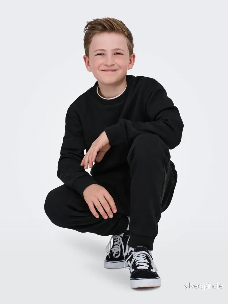 JR CERES CREW BLACK JR CERES CREW BLACK