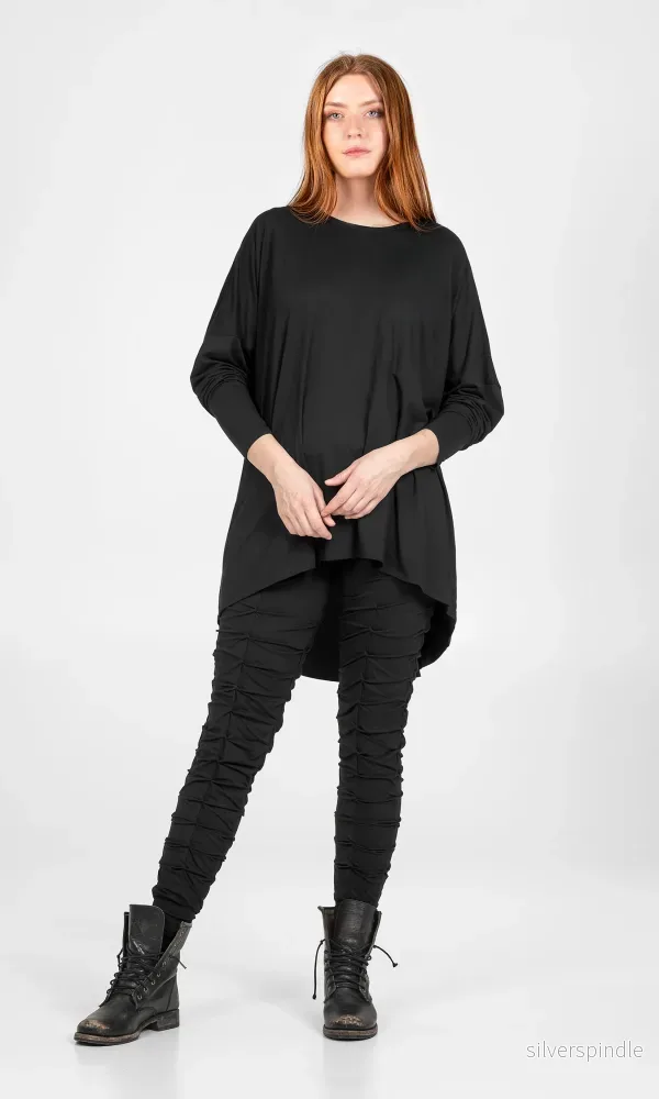 Viskostopp med knäppning i ryggen, oversize Viskostopp med knäppning i ryggen, oversize