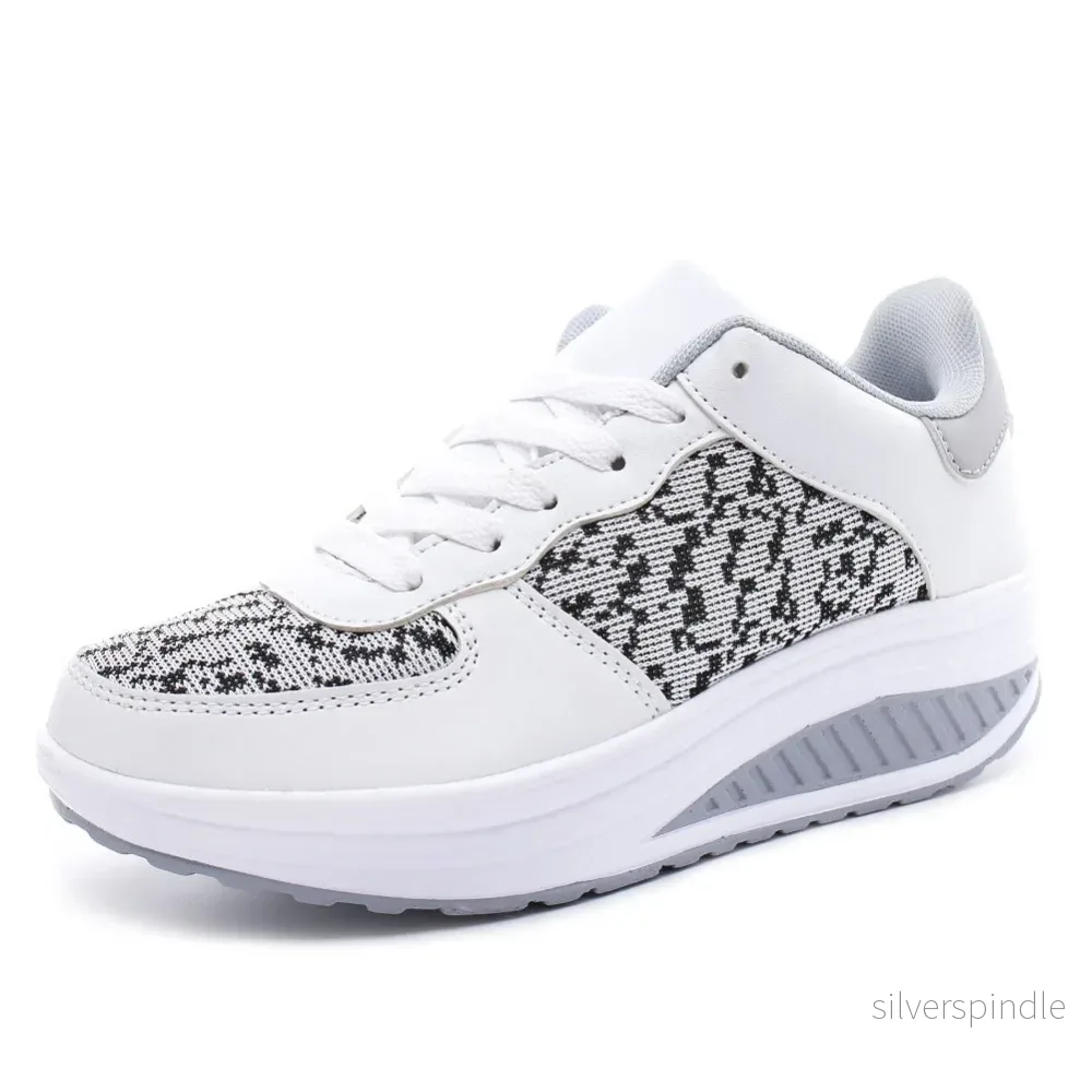 Mason | Trendiga Höga Platåsneakers med Rund Tå Mason | Trendiga Höga Platåsneakers med Rund Tå