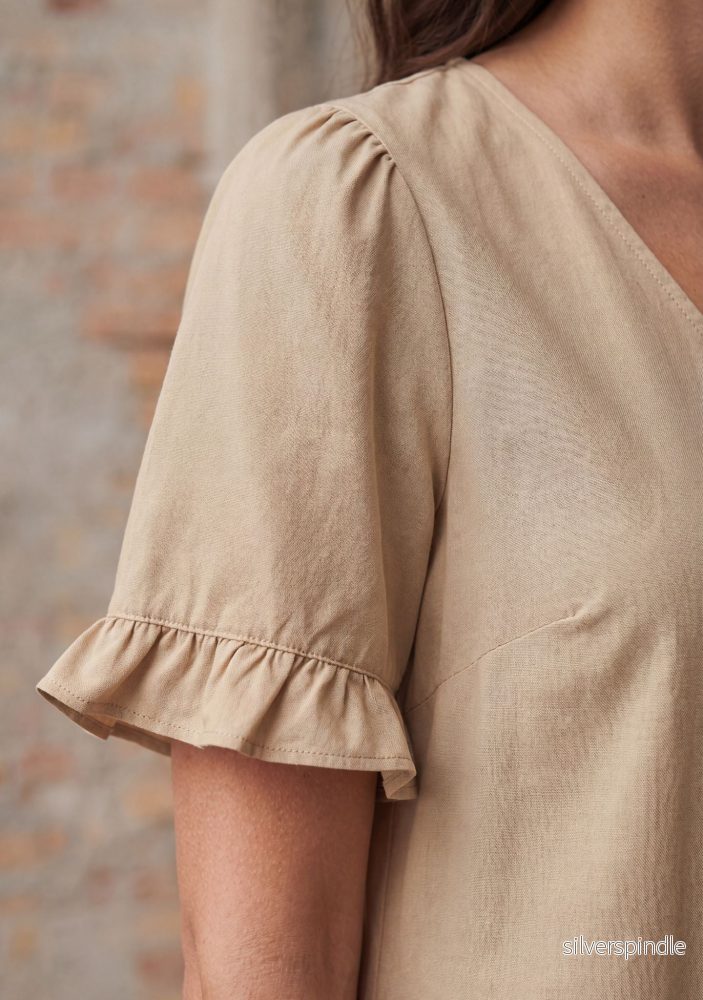 Sigga Flounce Dress - Camel - Bild 3