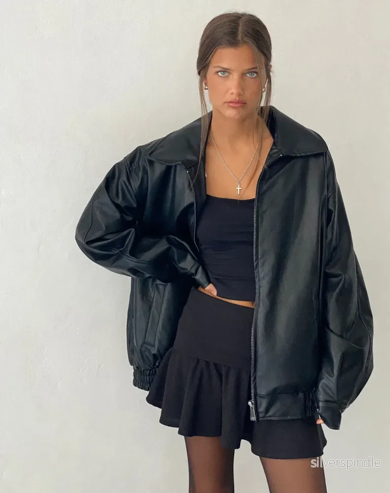 Sophie | Boxig Svart Oversized Kavaj med Slagkrage
