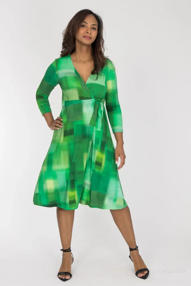 Loose fit short wrap jersey dress – Green Loose fit short wrap jersey dress – Green