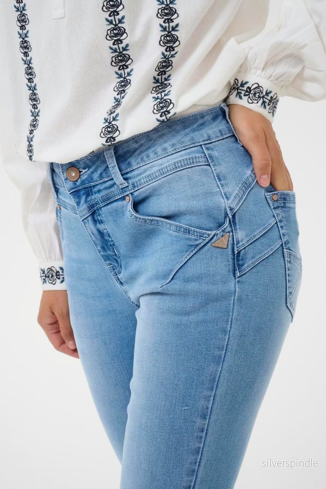 Cream CR Amalie bootcut Jeans Shape Fit LH Blue - Bild 2
