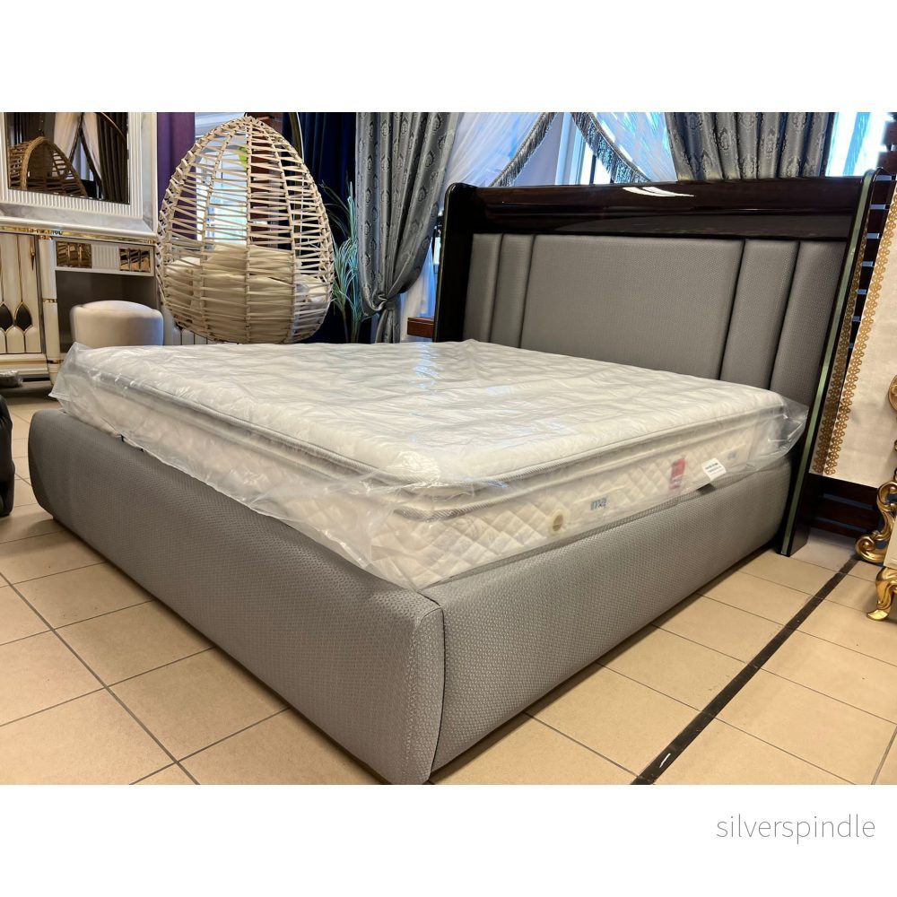 Favor Sovrumsset – (160 Cm Säng-2 St Sängbord-Sminkbord) Favor Sovrumsset – (160 Cm Säng-2 St Sängbord-Sminkbord)