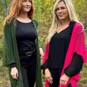 Biasa Kofta – Finstickad oversized kofta i 60+ färger Biasa Kofta – Finstickad oversized kofta i 60+ färger